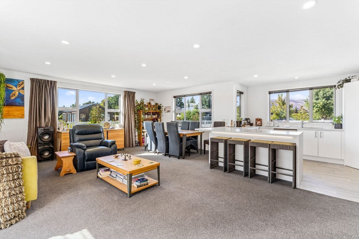 18 Finch Street, Albert Town, Wanaka - Carousel 2