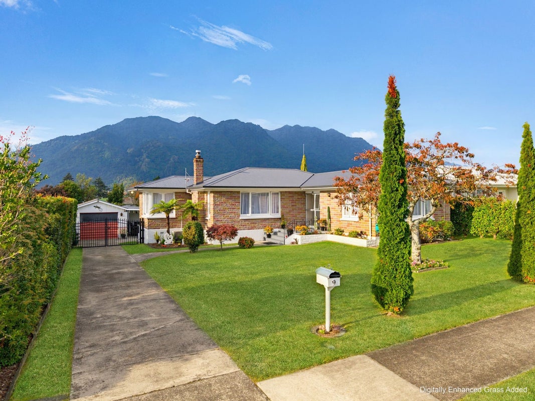 9 Churchill Avenue, Te Aroha, Te Aroha - Carousel 1