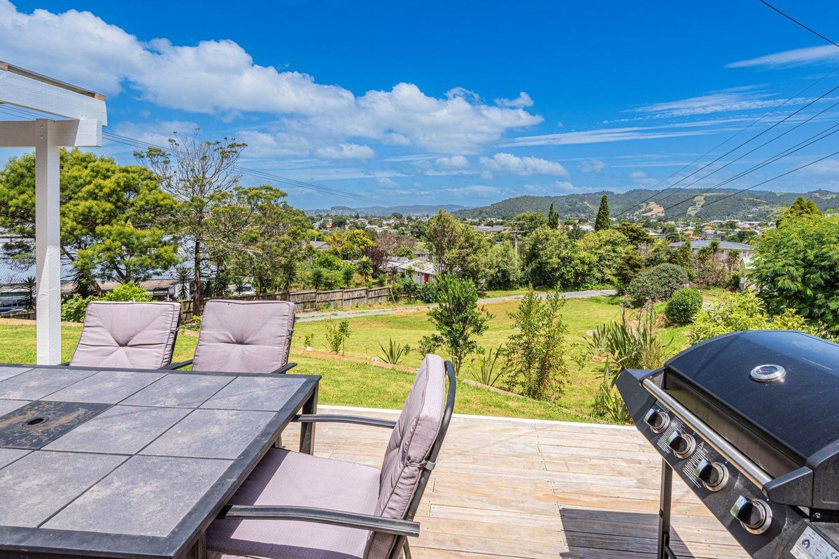 4B Paranui Crescent, Tikipunga, Whangarei - Carousel 1