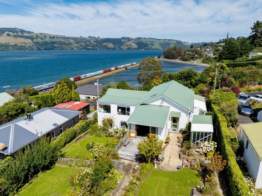 4 Huia Street, Saint Leonards, Dunedin - Carousel 31