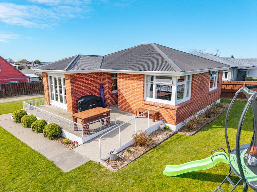 77 Gleniti Road, Gleniti, Timaru - Carousel 1