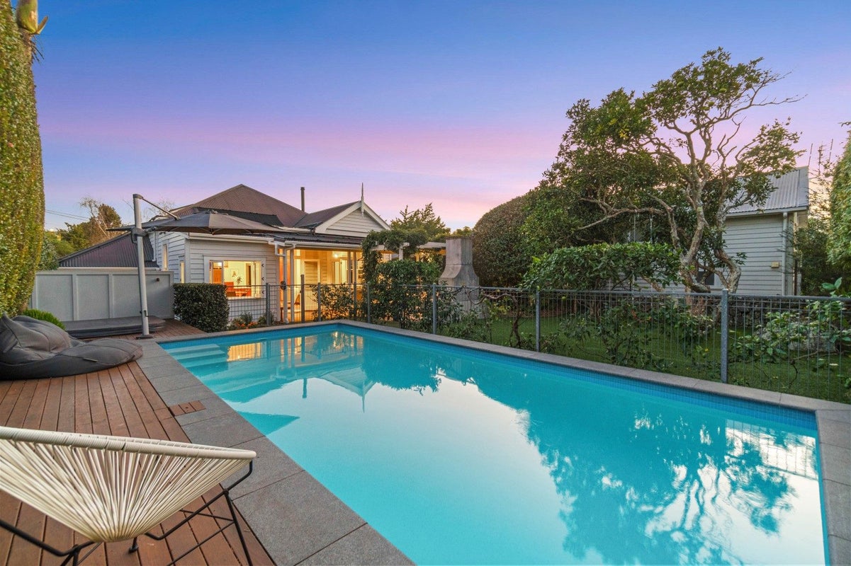 19 Bellwood Avenue, Mount Eden, Auckland - Carousel 1
