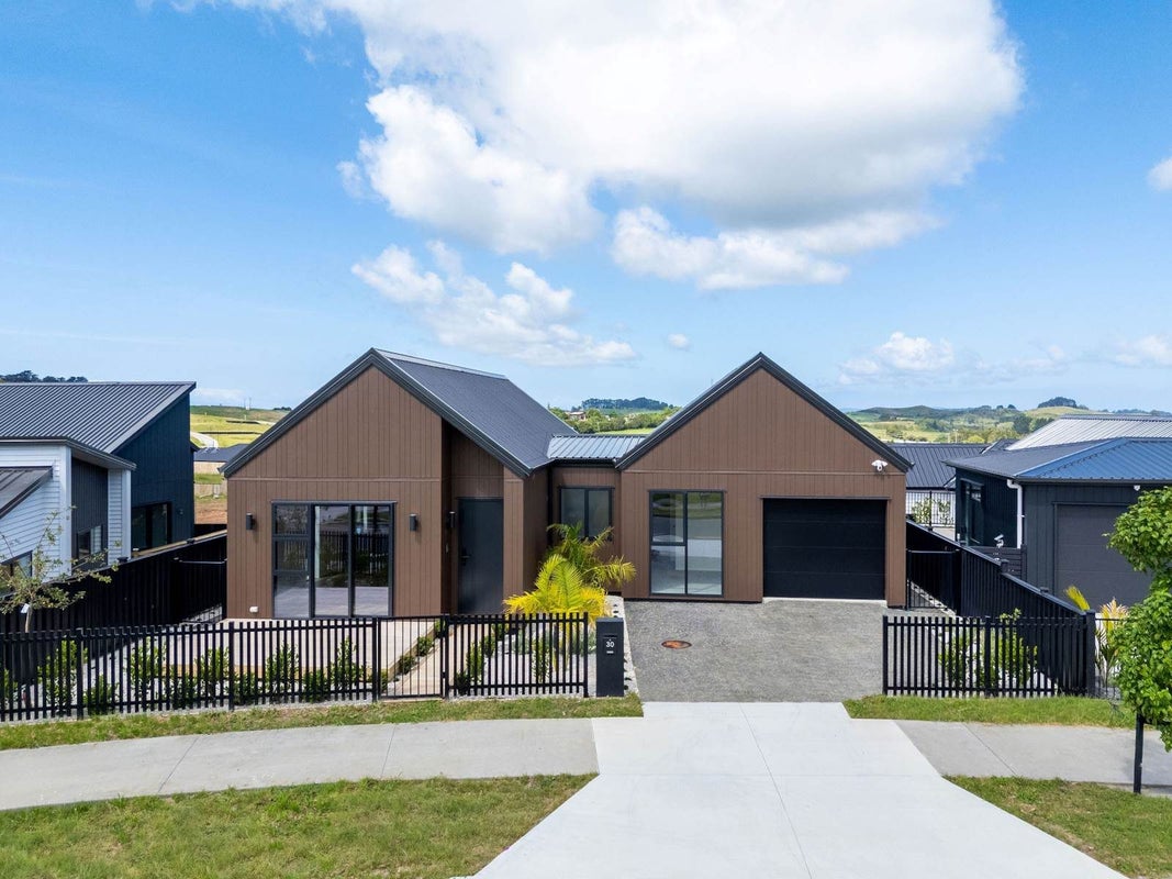 30 Portstone Avenue, Warkworth, Warkworth - Carousel 1