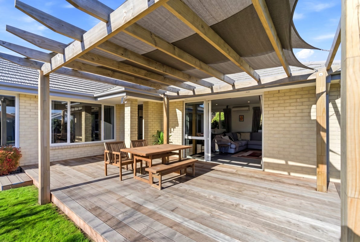 24 Glenconnor Place, Burwood, Christchurch - Carousel 2