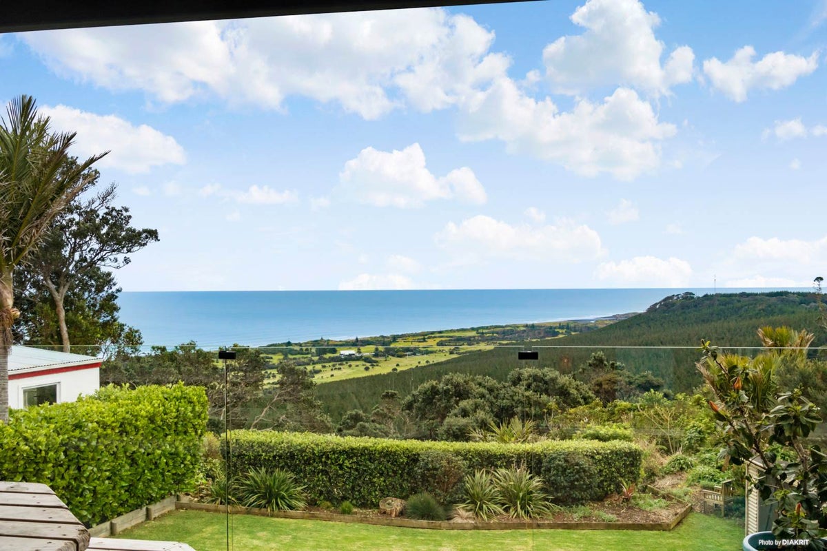 93 Oaia Road, Muriwai Beach, Muriwai - Carousel 2