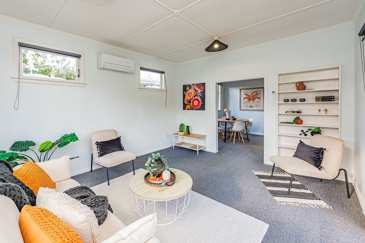 12 Ward Street, Aramoho, Whanganui - Carousel 2