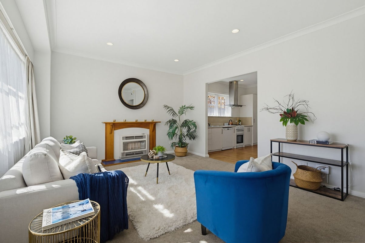 1/15 Godley Street, Waterloo, Lower Hutt - Carousel 2