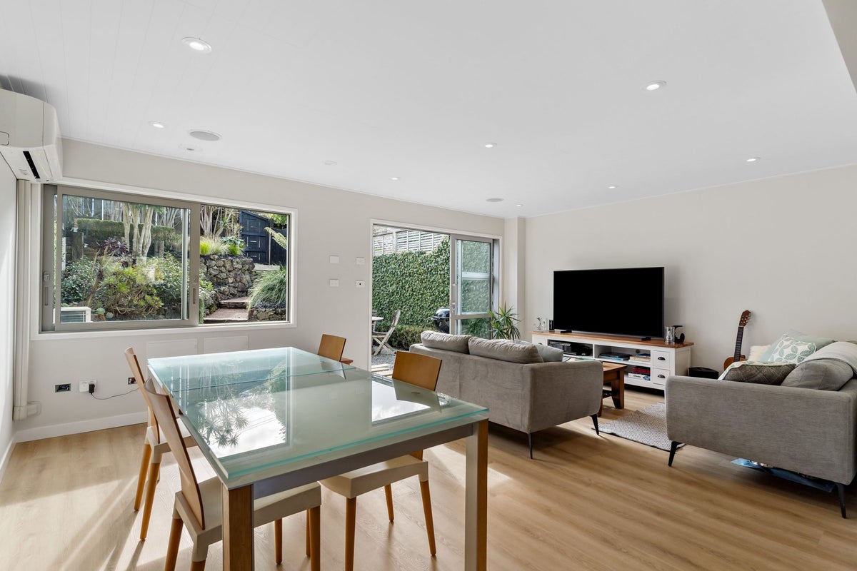 9 Richard Farrell Avenue, Remuera, Auckland City, Auckland - Carousel 2