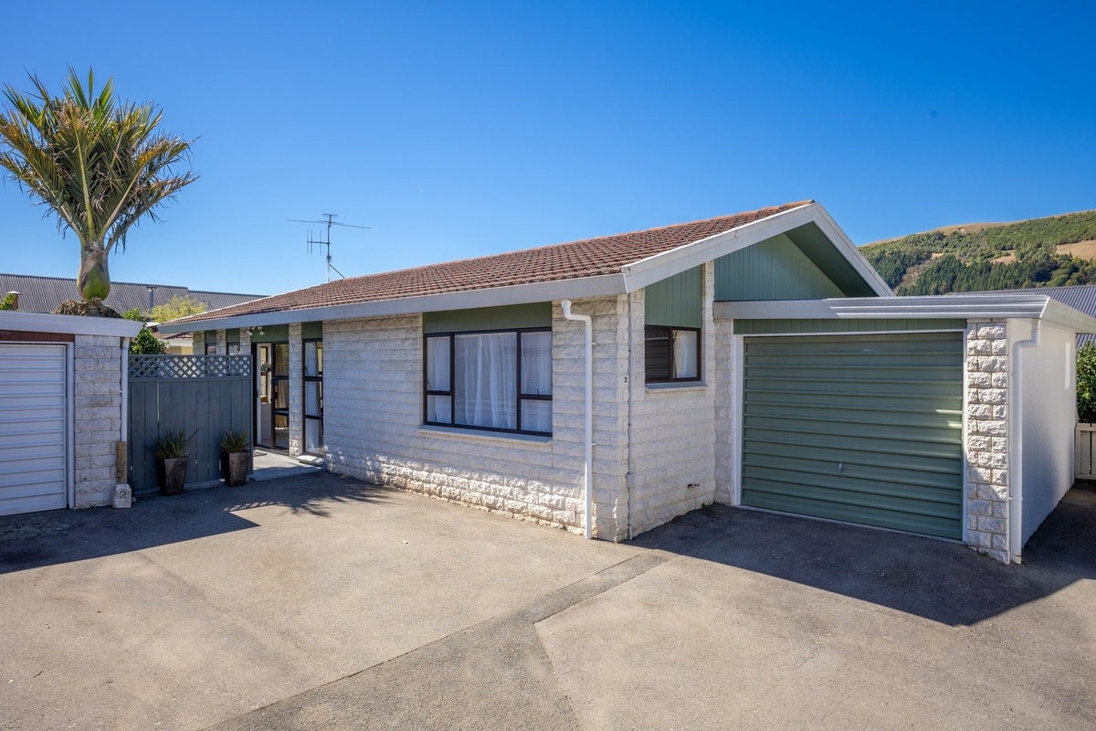 2/11 Cambria Street, The Wood, Nelson - Carousel 2