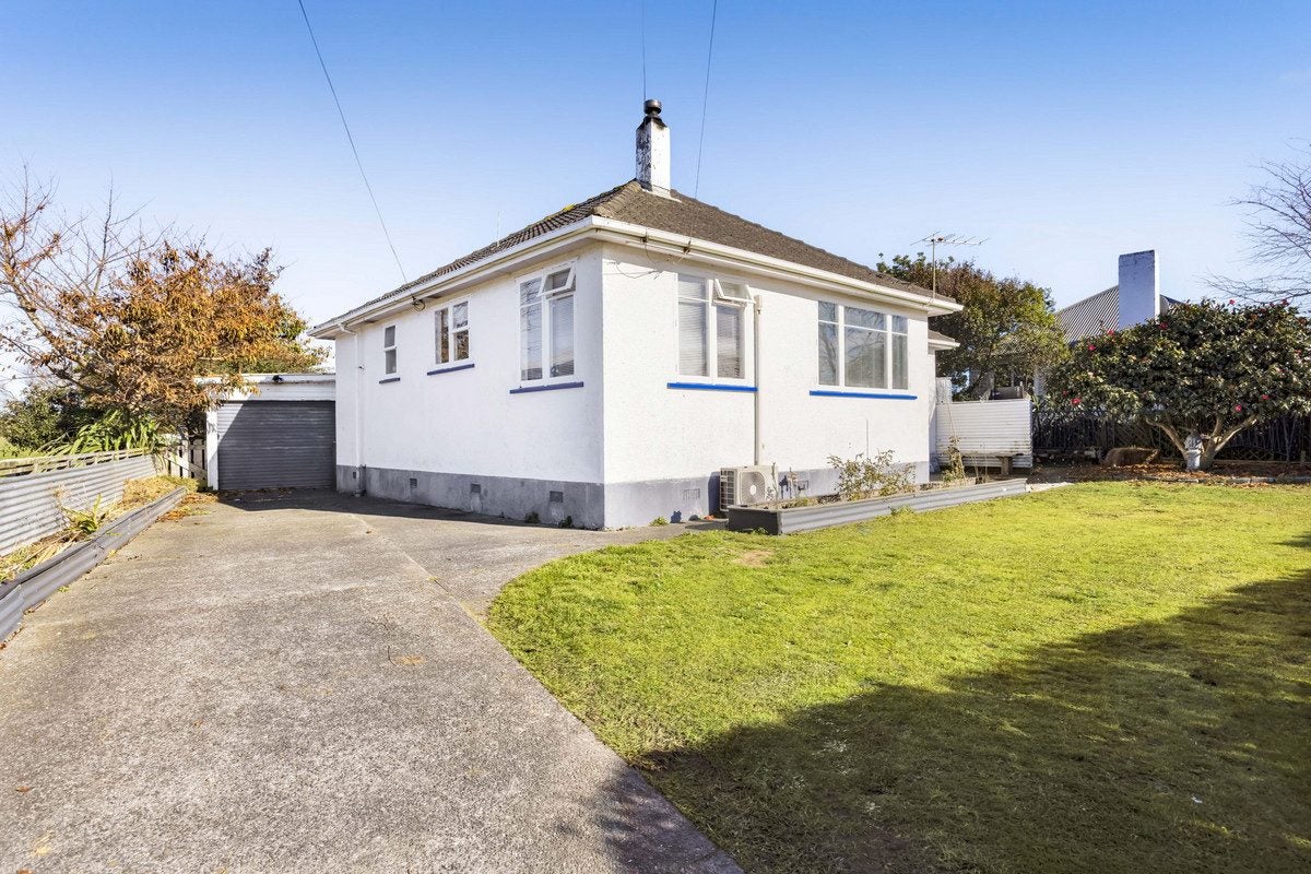 4 Buchanan Place, Hawera - Carousel 19