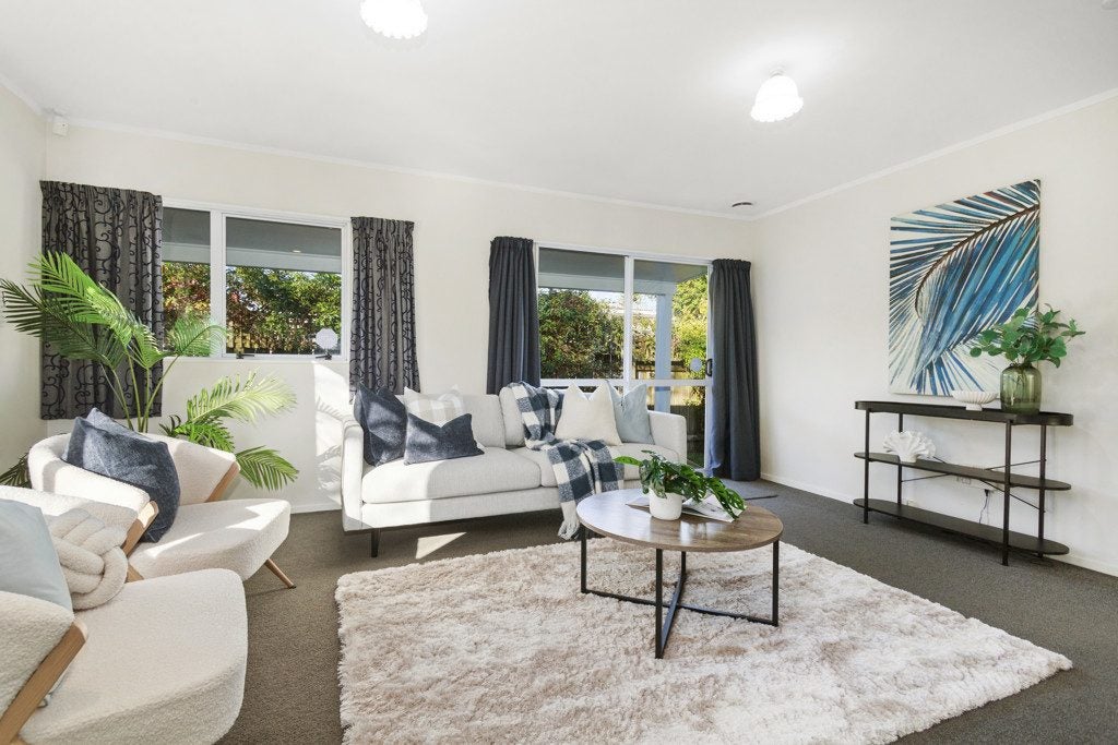 2/17 FITZHERBERT ST ALICE, Alicetown,  Lower Hutt - Carousel 2
