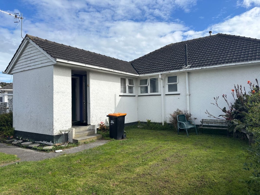 71 Clyde Crescent, Roslyn, Palmerston North - Carousel 6
