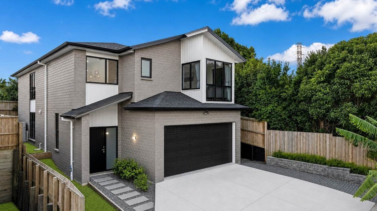 44D White Swan Road, Mount Roskill, Auckland - Carousel 1