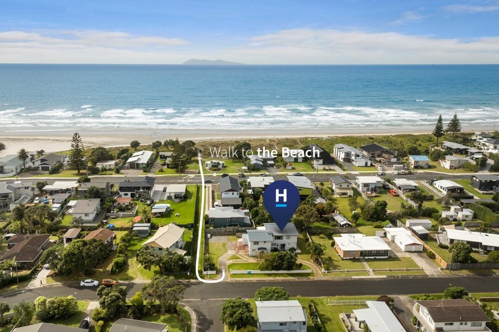 15 Snell Crescent, Waihi Beach, Waihi Beach - Carousel 1
