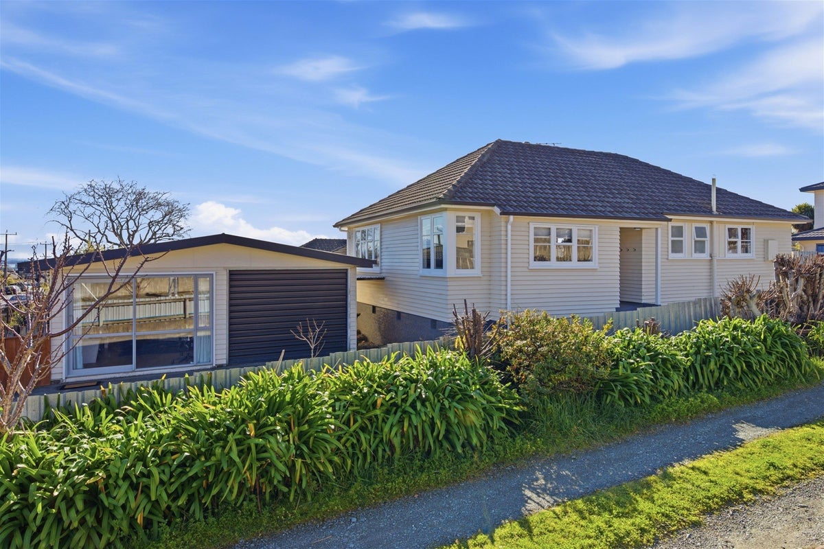 39 Marsden Road, Stoke, Nelson - Carousel 1