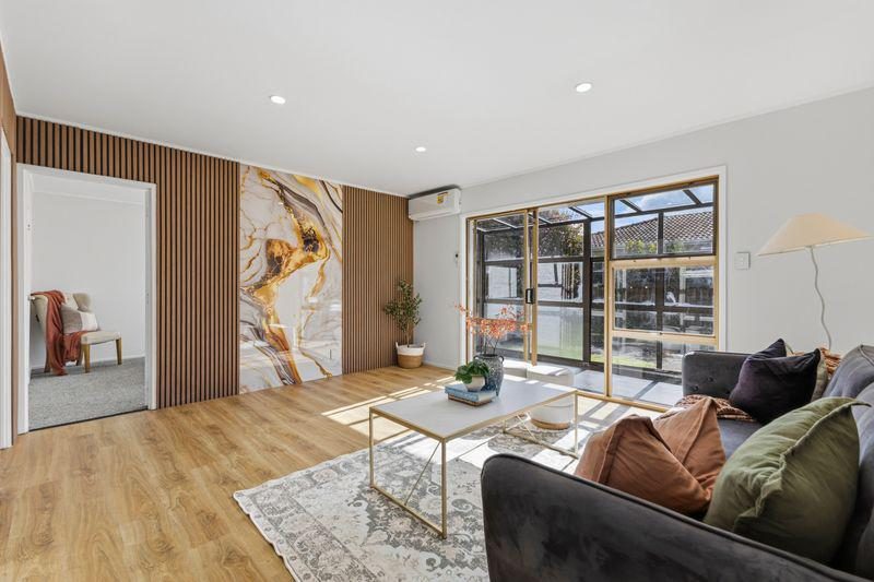 2/7 Elizabeth Avenue, Papatoetoe, Auckland - Carousel 2