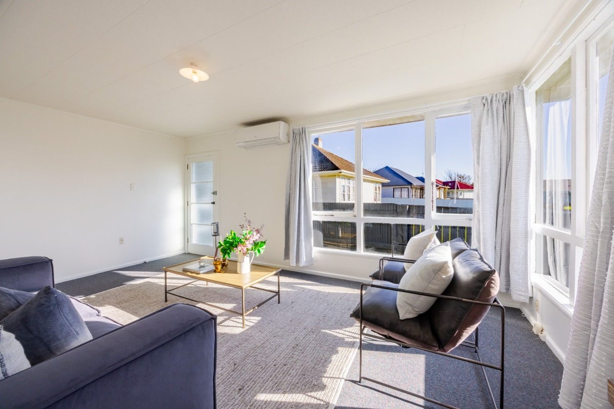 9 Maxwell Place, Maraenui, Napier - Carousel 2