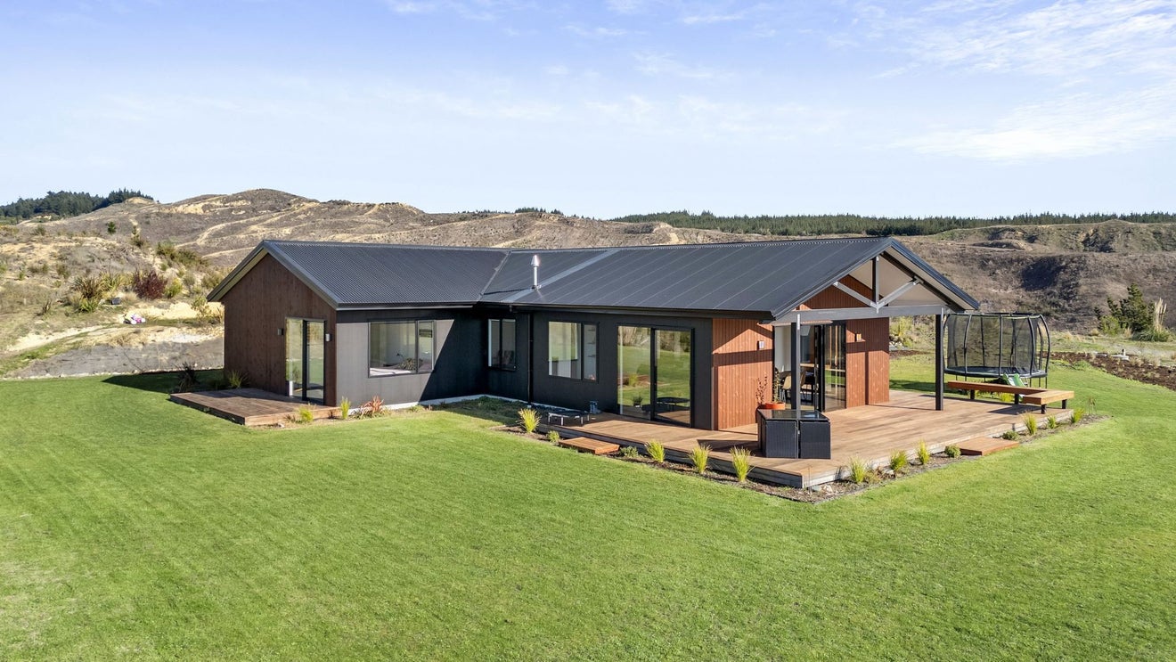 254 Stringer Road, Upper Moutere, Tasman - Carousel 1