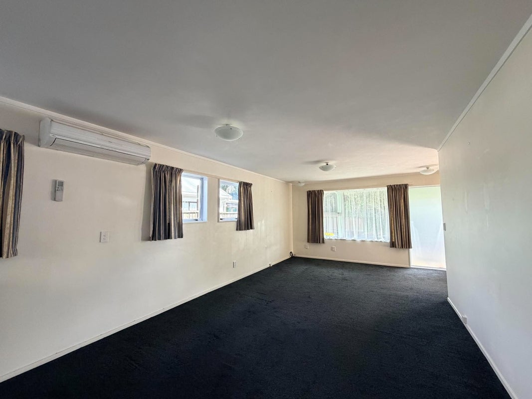 67 Arawhata Street, Ranui, Porirua - Carousel 2