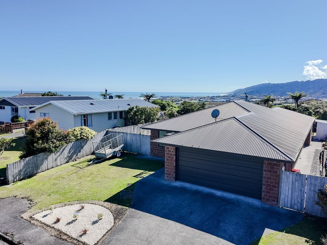 38 Arnott Heights, Greymouth, Greymouth - Carousel 1