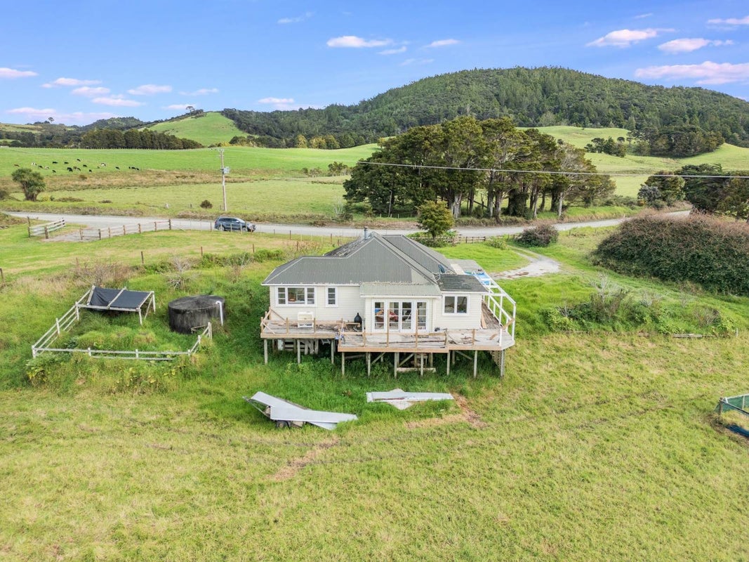 444 Brown Road, Mangawhai, Kaiwaka - Carousel 2