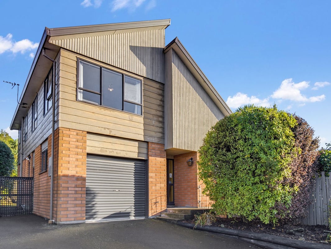 37 Dunbarton Street, Redwood, Christchurch - Carousel 1