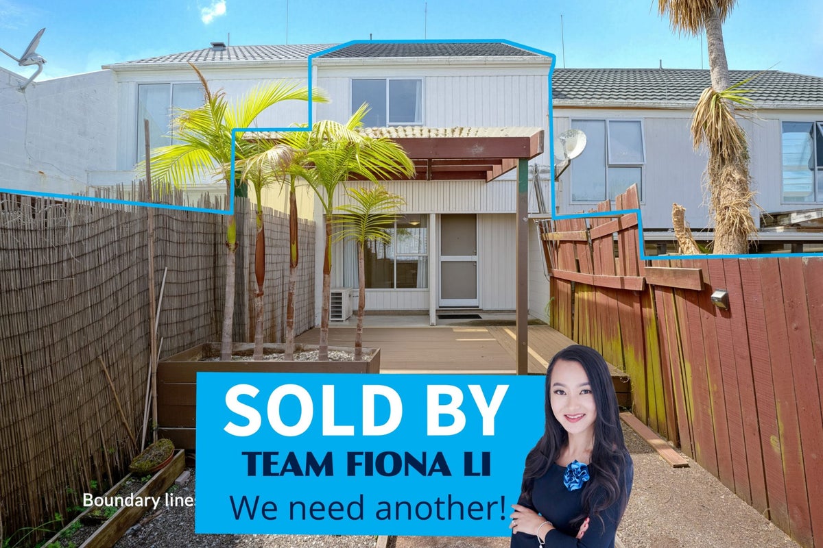 5/106 West Coast Road, Glen Eden, Auckland - Carousel 1