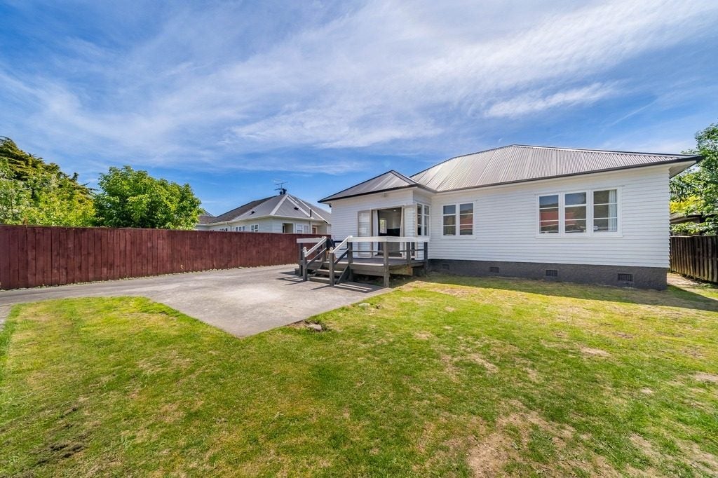 78 Hall Crescent, Epuni, Lower Hutt - Carousel 19