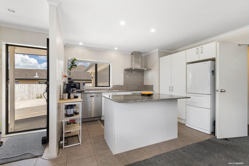7 Ramesh Place, Pukekohe, Pukekohe - Carousel 2