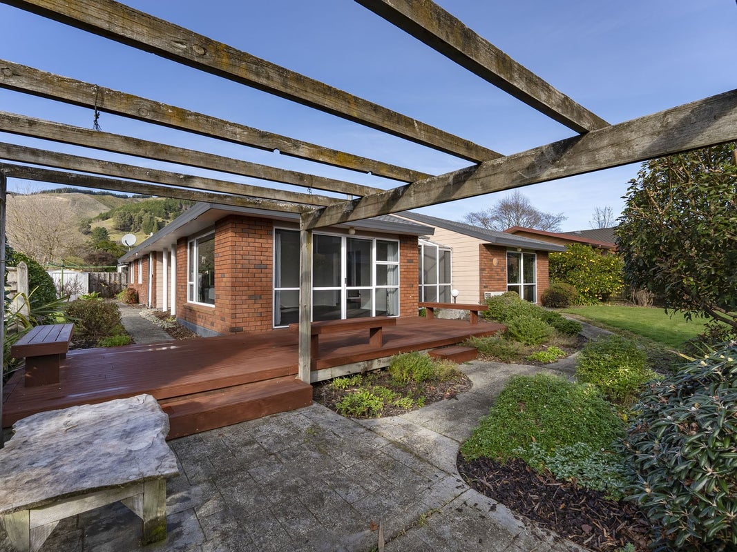 9 Arnold Savage Place, Richmond, Richmond - Carousel 20