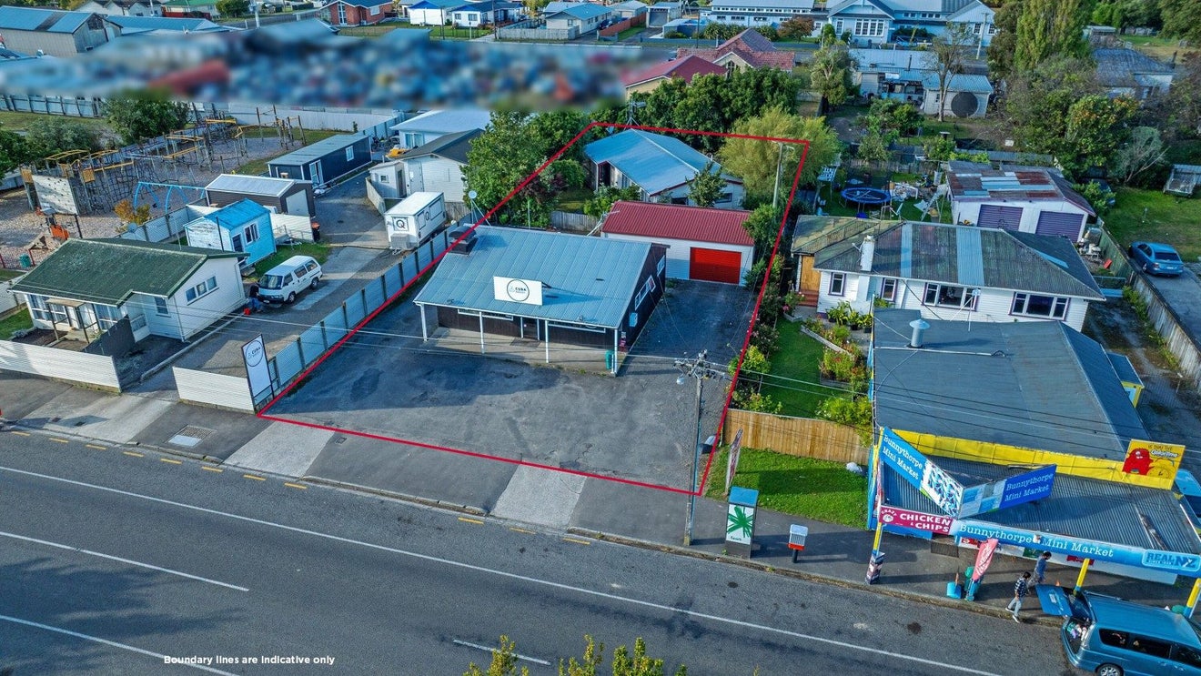 22 Campbell Road, Bunnythorpe, Palmerston North - Carousel 1