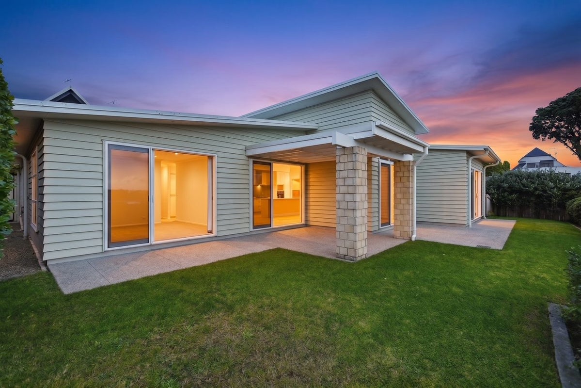 2 Deepwater Views Way, Maungatapu, Tauranga - Carousel 2