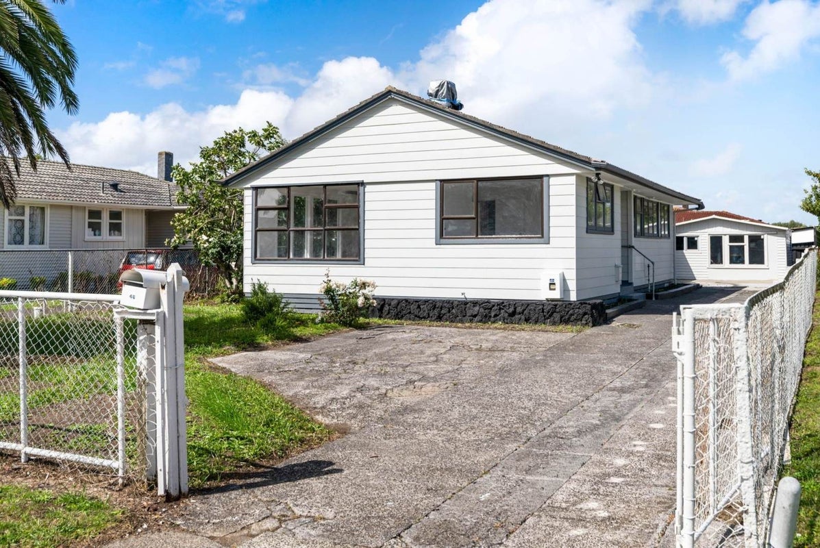 46 Caravelle Close, Mangere, Auckland - Carousel 1