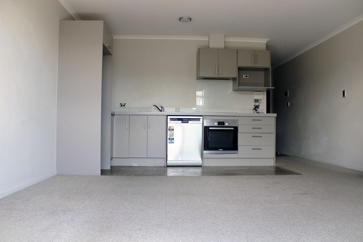 4/17 Enderley Avenue, Enderley, Hamilton - Carousel 2