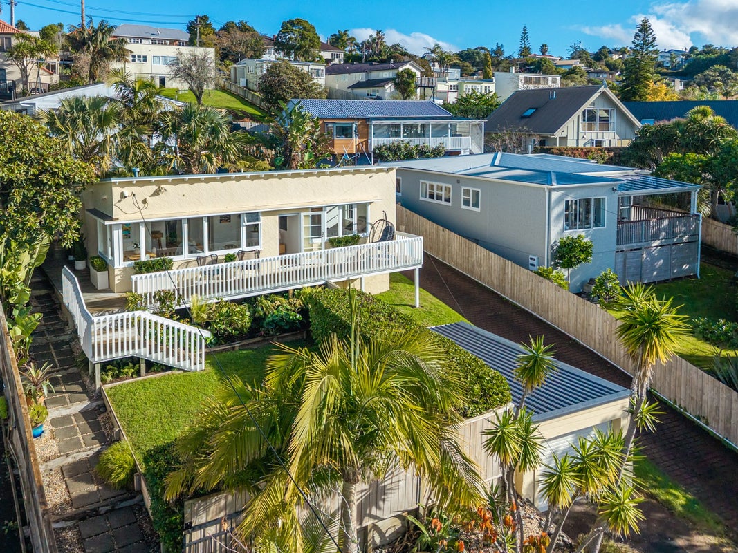 7 Wahanui Road, Greenlane, Auckland - Carousel 1