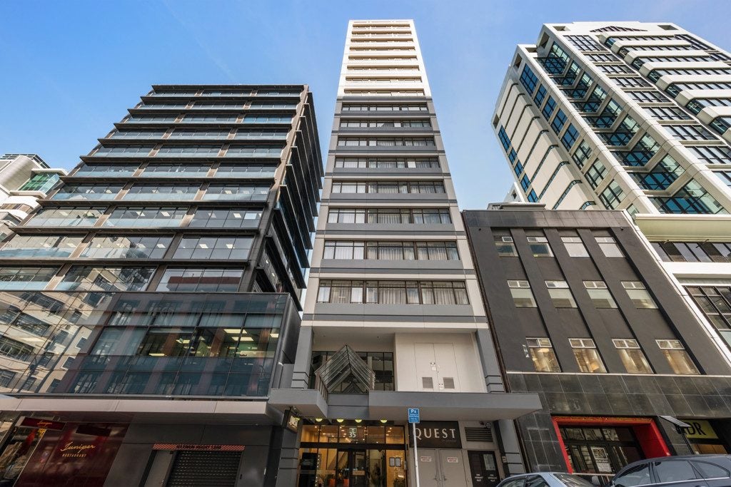 8D/35 Johnston Street, Wellington Central, Wellington - Carousel 1