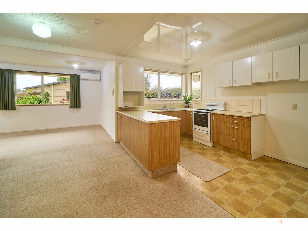 23 Flatman Crescent, Geraldine, Timaru, Canterbury - Carousel 2