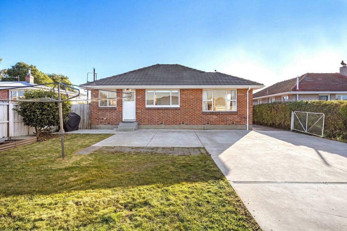 320 Greers Road, Bishopdale, Christchurch - Carousel 16
