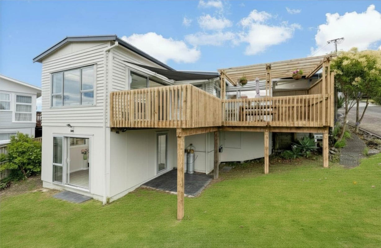 24 Kiteroa Terrace, Rothesay Bay, Auckland - Carousel 25