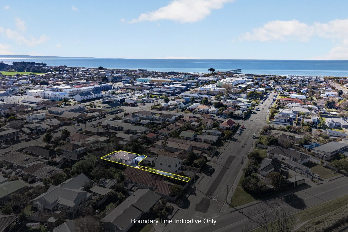 2/62 Collingwood Street, New Brighton, Christchurch - Carousel 2