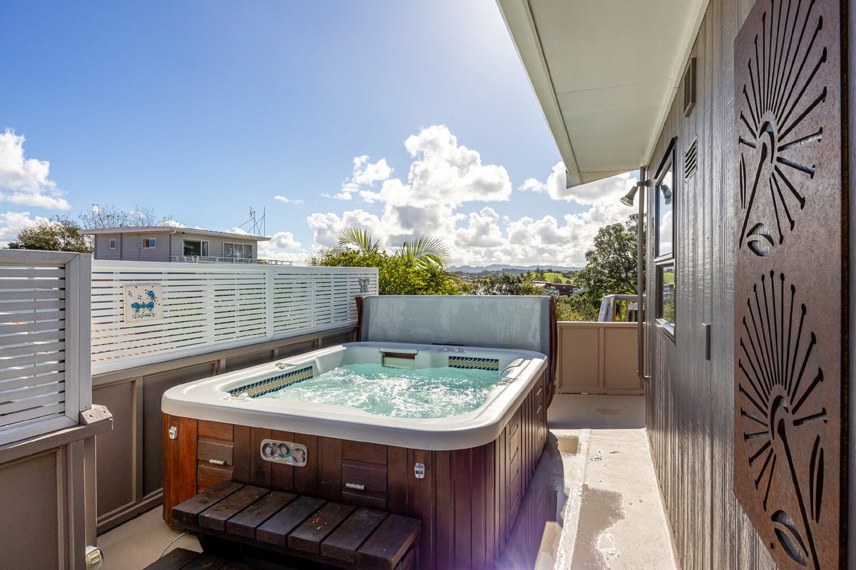 11 Mera Road, Algies Bay, Warkworth - Carousel 23