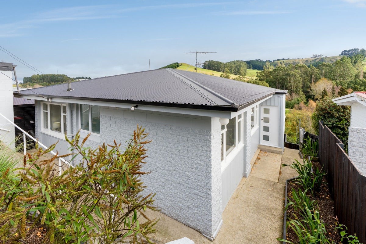 477 Kaikorai Valley Road, Bradford, Dunedin - Carousel 2
