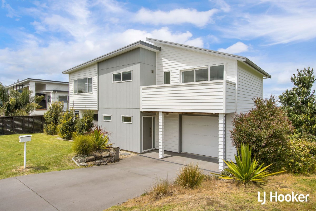 45 Mayor View Terrace, Waihi Beach, Waihi Beach - Carousel 22