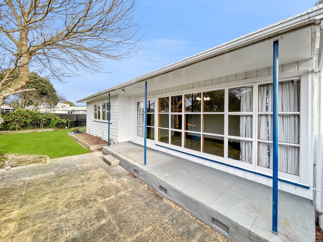 Property Valuation for 18 Stirling Crescent, Hokowhitu, Palmerston ...