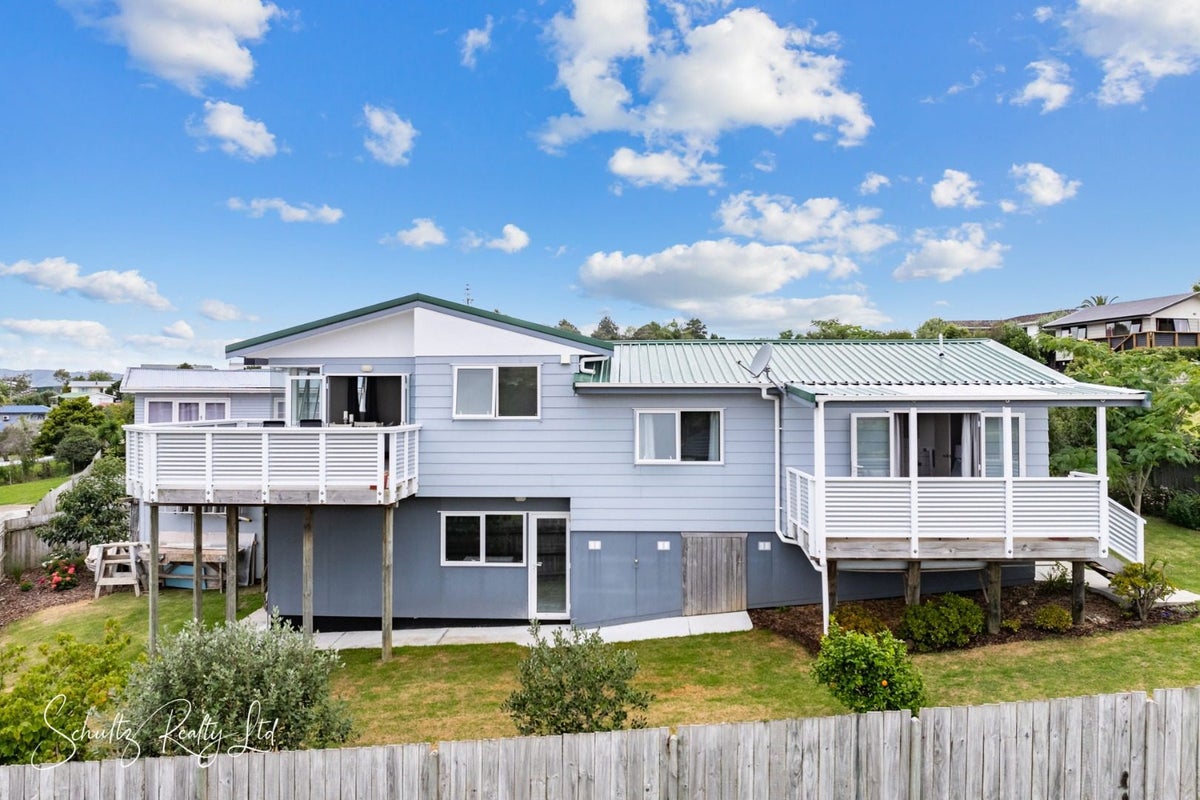 7 Hebe Lane, Maungaturoto, Maungaturoto - Carousel 1