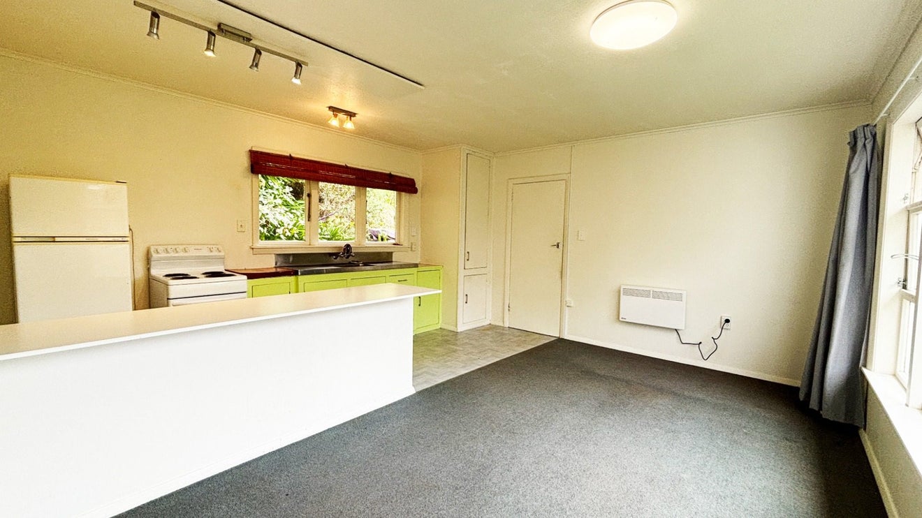 51 Mortimer Terrace, Brooklyn, Wellington - Carousel 1