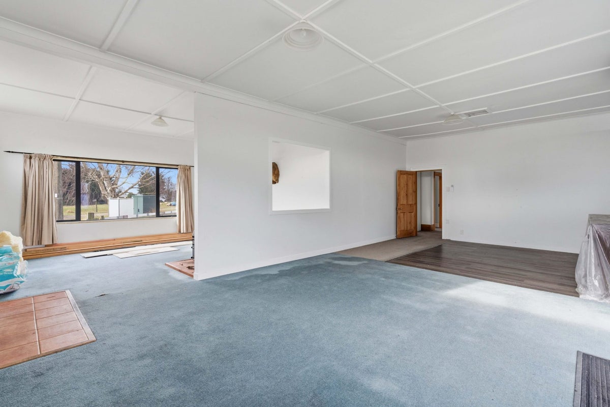 1561 Waimea Highway, Mandeville, Gore - Carousel 2