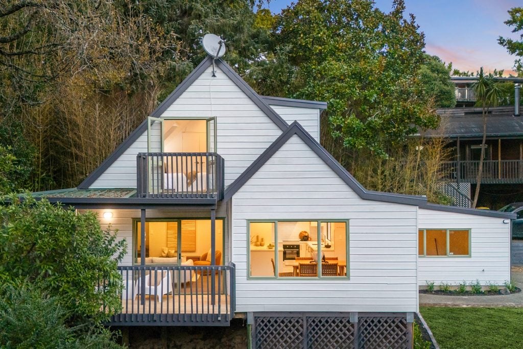 9/179 Mokoia Road, Birkenhead, Auckland - Carousel 1