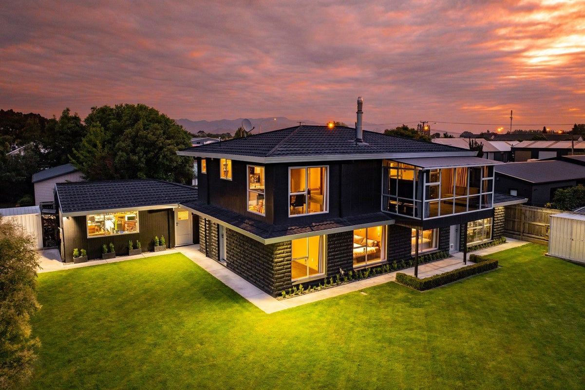 8A Colemans Road, Springlands, Blenheim - Carousel 1