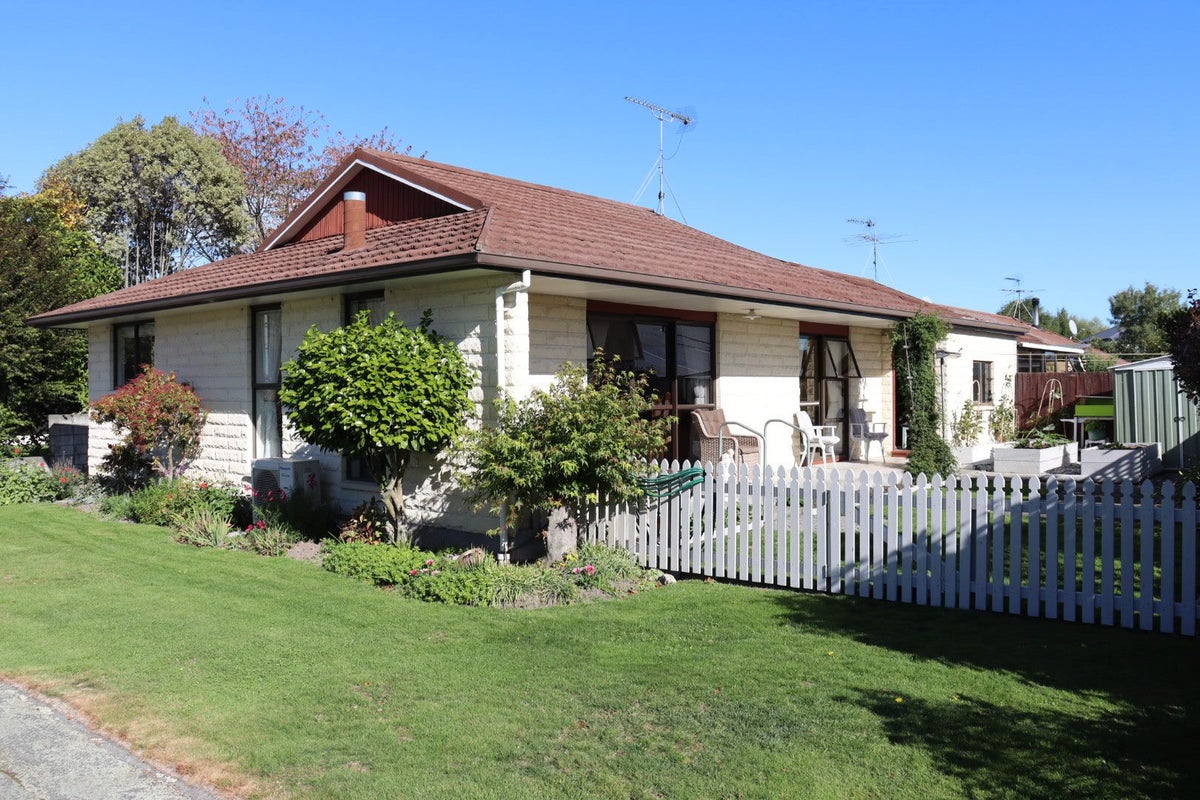 29B Buckleys Terrace, Tinwald, Ashburton - Carousel 1